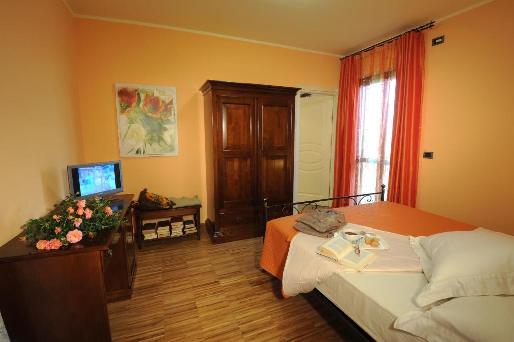 Villa Vecchio Castagnito Pokój zdjęcie